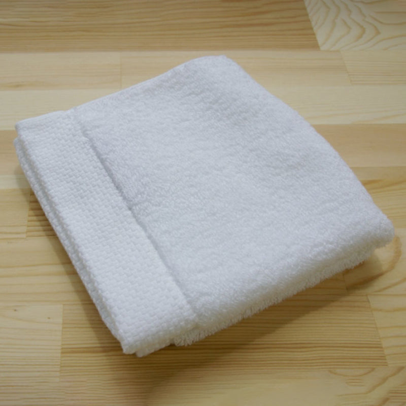 idee Zora Premium White Hotel Wash Towel