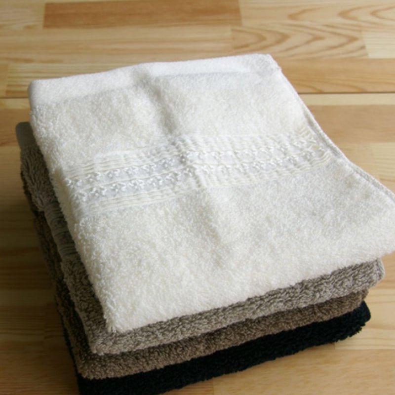 idee Zora Premium Border Wash Towel