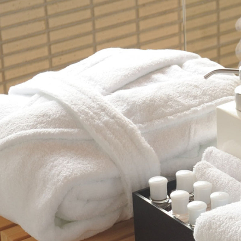 idee Zora Premium White Hotel Bathrobe