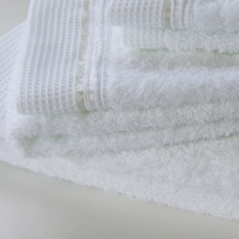 idee Zora Premium Platinum Cotton Hand Towel